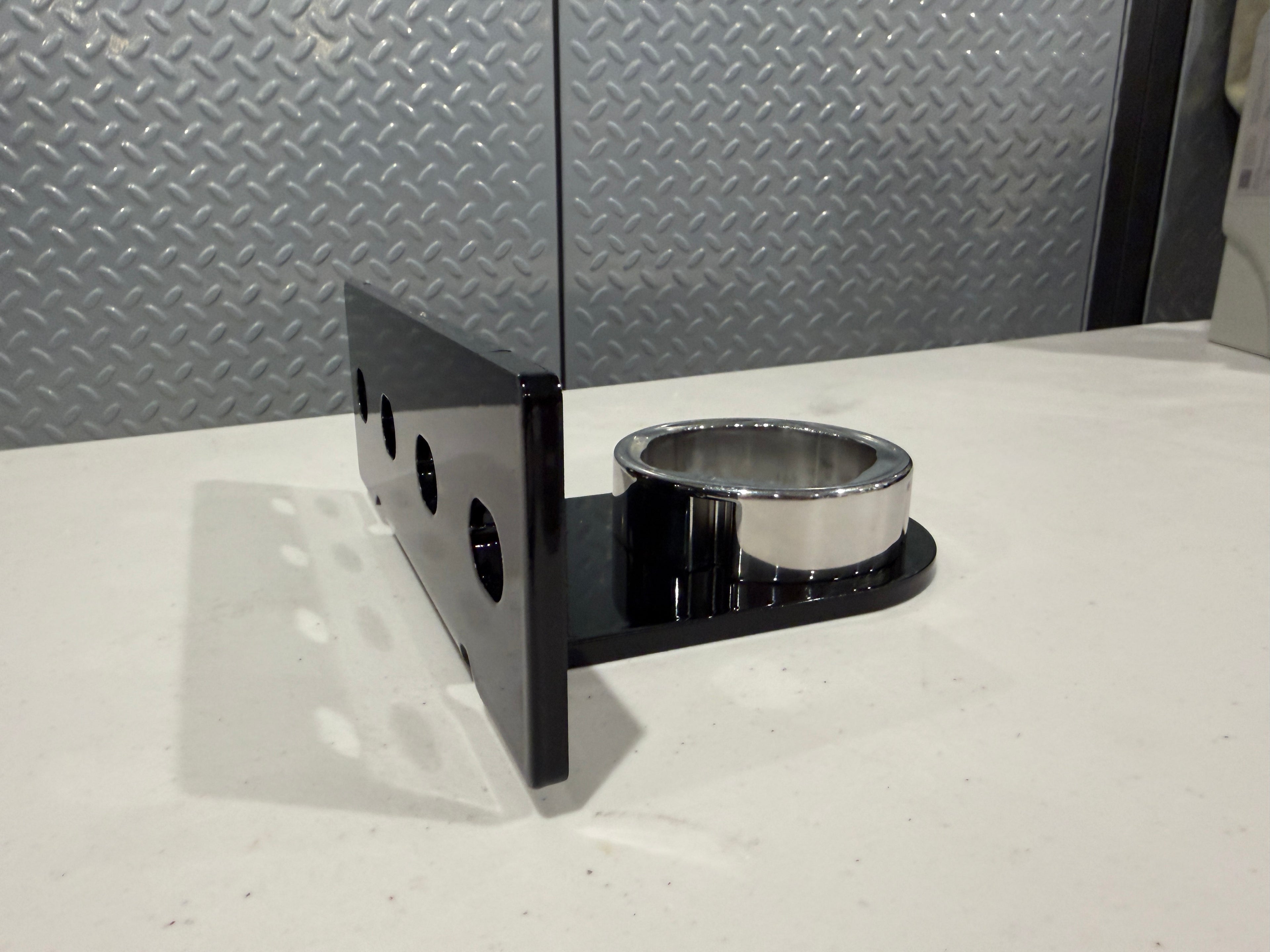 Side Mount for Beyond Power VOLTRA I – 5/8" Bolt-On Offset | Fits 3x3 Racks