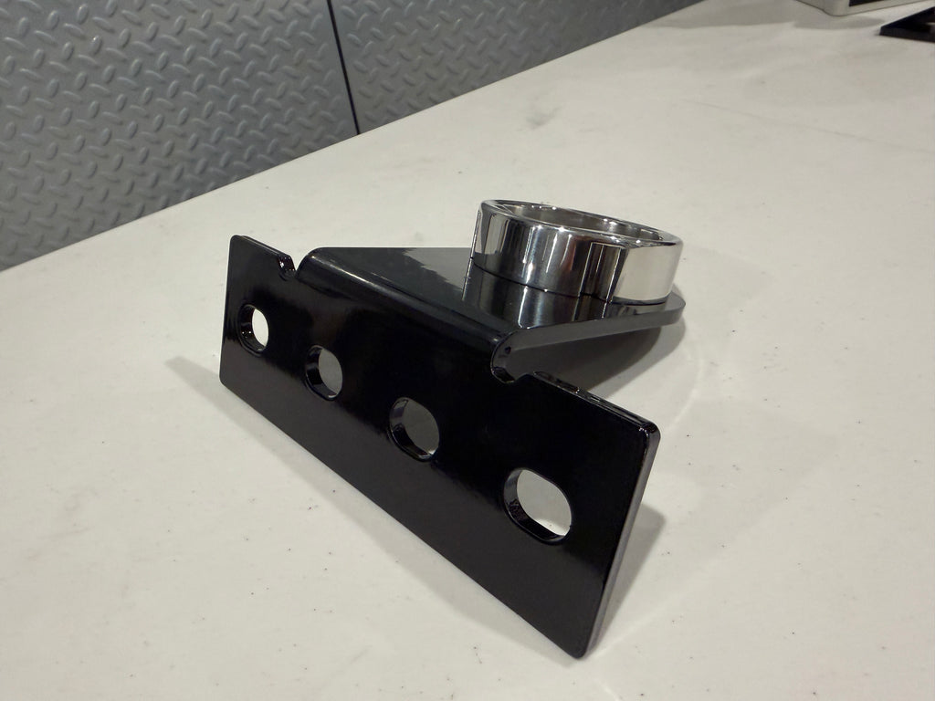 Side Mount for Beyond Power VOLTRA I – 5/8" Bolt-On Offset | Fits 3x3 Racks