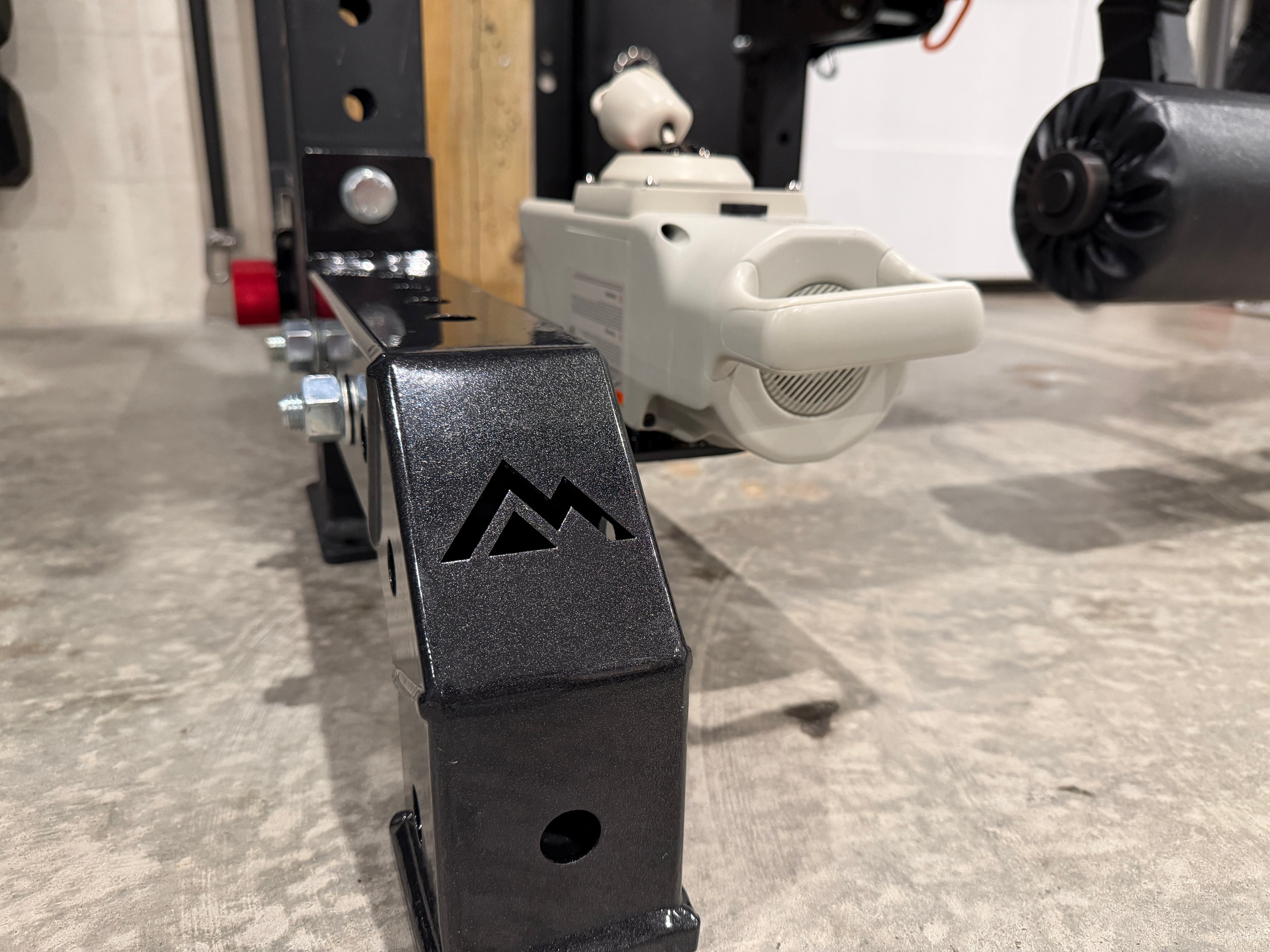 Side Mount – Bolt On Offset | Fits 3x3 Racks