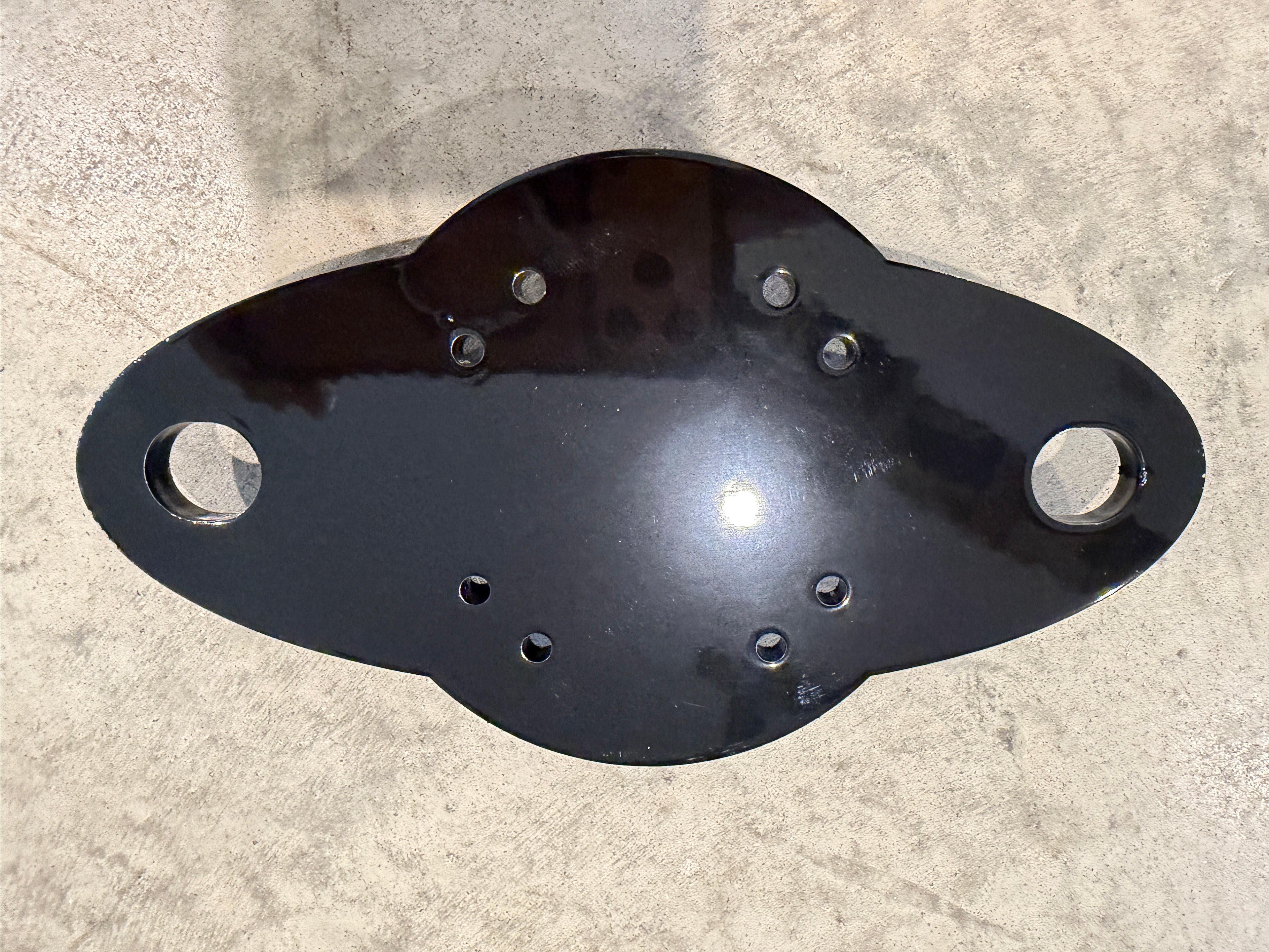 BLEMISHED Oval Mount